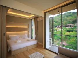 Apartment in Aonang - great location with pool, hotel en Ao Nang Beach