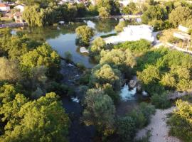 Mostar - Luxury Villa Buna、Bunaのホテル