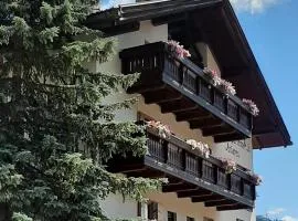 Apartments Antares