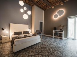 Palazzo Paladini - Luxury Suites in the Heart of the Old Town, serviced apartment in Pizzo