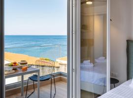 Aiora Suites by Booking Kottas: Psakoudia şehrinde bir apart otel