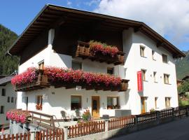 Apartments Alpenrose, hotel with parking in Flirsch