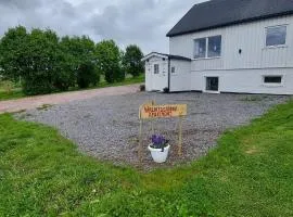 Varjjatgeainu Apartment Nesseby