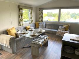 Pass the Keys Beautiful 3BR Holiday Home in Stunning Location, hotel di Moffat