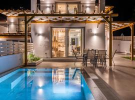 AGNONTAS LUXURY VILLAS, hotel with parking in Agnontas