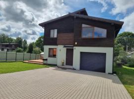 Tomo Namas, hotel a Kveciai