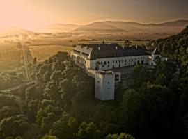 Hotel Grand Vígľaš, hotel en Zvolen