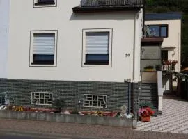 Gästehaus Rheinburgenblick