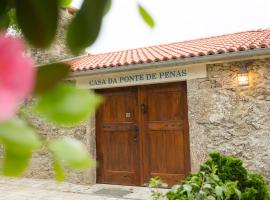 Casa da Ponte de Penas, resort u gradu 'Melide'