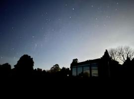 Ngā Whare Mānatu, holiday rental in Geraldine