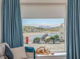 Gwynle - Criccieth