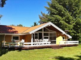 6 person holiday home in Fars、Lovnsのヴィラ