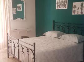On the road, hotel en Bisceglie