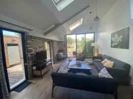 Le Cottage De La Baie, 4-Sterne-Hotel in Carolles