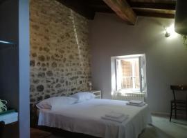 Camera con vista, hotel pogodan za kućne ljubimce u gradu Vilafranka in Luniđana