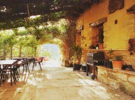 LA MANDUCA, hotel que admite mascotas en Teruel