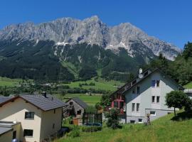 Ferienwohnung Berg(Aus)zeit Ennstal, apartment in Öblarn