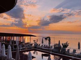 Club House Arkadia Beach: Odessa'da bir otel