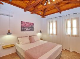 PETRINO, hotel with parking in Alonnisos Old Town