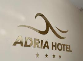 Adria Hotel, hotel in Golem