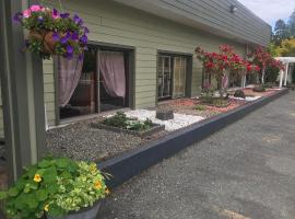 Airport Inn, hotel in Port Hardy