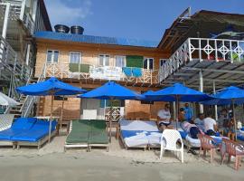 Hostal azul beach isla baru, hotel en Playa Blanca
