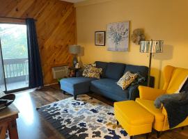 Village at Winnipesaukee 59 Treetop #432，拉科尼亞的飯店