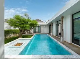 MONO LUX Villa x MonthStayZ Thailand