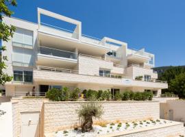 Villa Zoe Suites: Komiža şehrinde bir kiralık sahil evi
