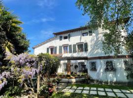 La Bricola, hotel v destinaci Cavallino-Treporti