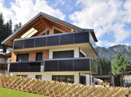 Haus am Walde – apartament w mieście Sankt Johann in Tirol