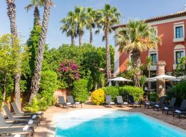 Hôtel l'Arena, hotel in Fréjus