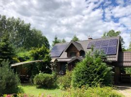 Dom Rodzinny w Augustowie (przy ulicy Sajenek), cottage in Augustów