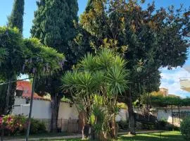 Tabor 2 garden & parking