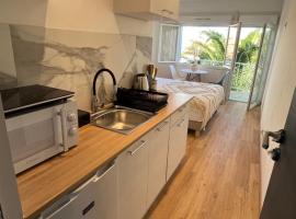 Home Place Apartments - Gujan Arcachon, hotel in Gujan-Mestras