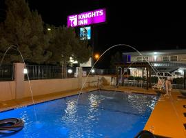 Knights Inn & Suites by Sonesta Pecos, motel a Pecos