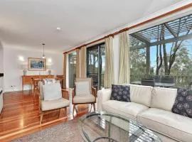 Villa 2br Rose Villa located within Cypress Lakes Resort