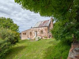 The Shepherd's Cottage at Lisdillon Vineyard, cheap hotel in Little Swanport