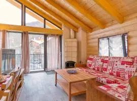 Maison de 3 chambres avec balcon amenage et wifi a Courchevel a 1 km des pistes