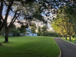 Highgrange Apartments, hotel en Dundalk