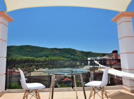 Villa Ektoras by EY Villas, Familienhotel in Parga