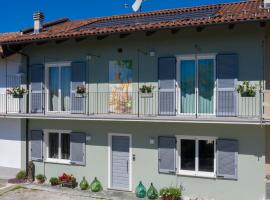 Moncrivel Rooms & Relax, B&B in Benevello