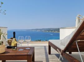 Bona Vitae - Attico Vista Mare Castro, hotel em Castro di Lecce