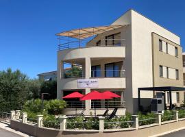 Apartments Elena, hotel u gradu Privlaka