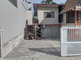 APARTAMENTO Bombinhas