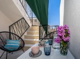 City Apartment Nora, old town located, free parking