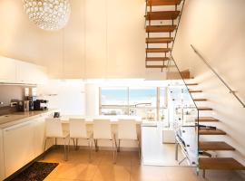 Sea front panoramic duplex roof-top