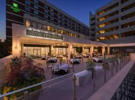 Holiday Inn Lancaster by IHG