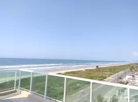 VIP Studio Beira Mar prédio com terraço em Matinhos