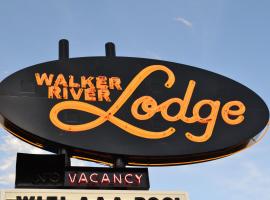 Walker River Lodge, отель в городе Бриджпорт